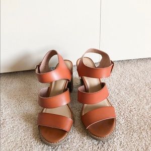 Old Navy Sandals